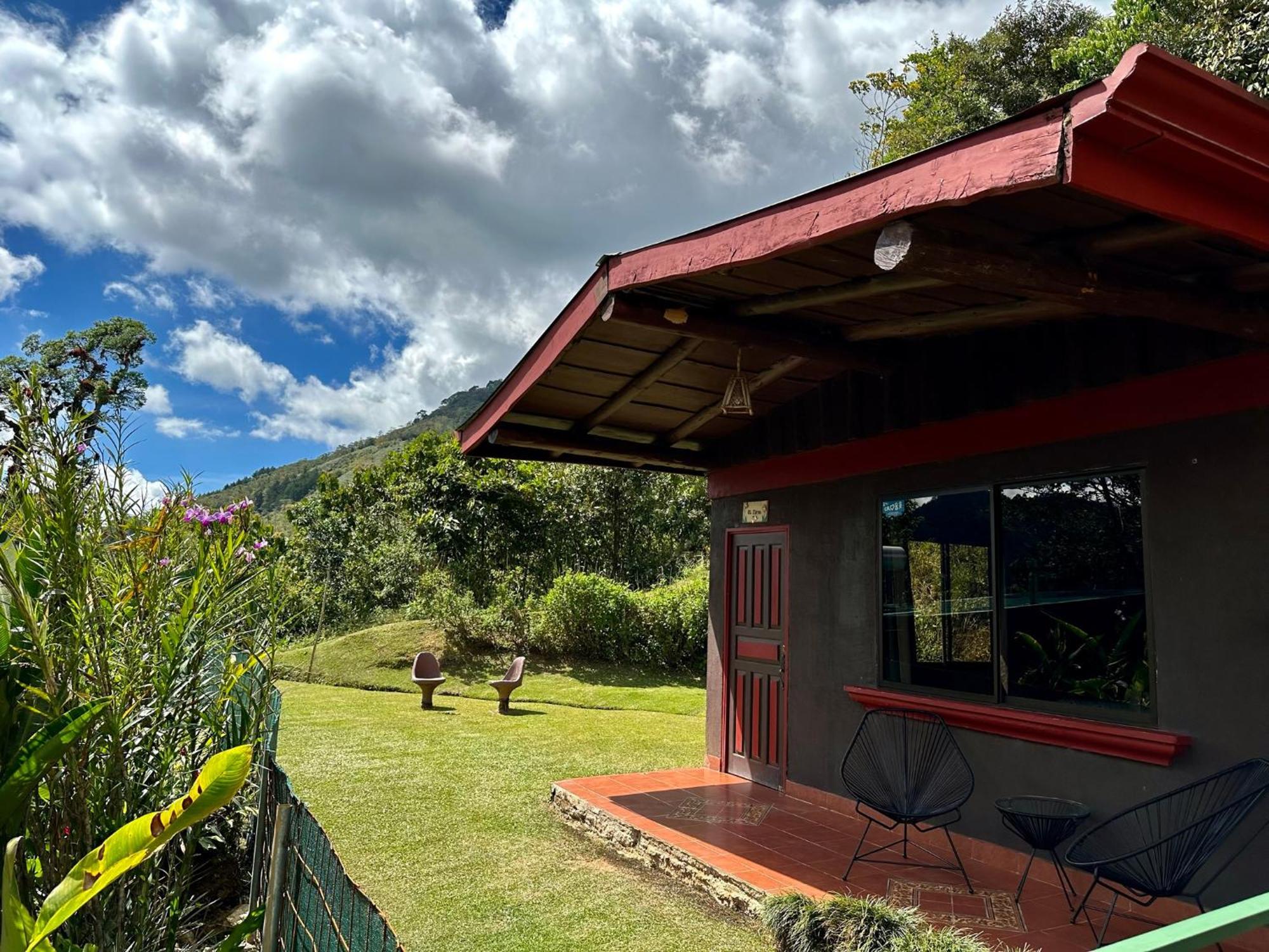 Hotel De Montana El Pelicano San Isidro De El General Eksteriør bilde